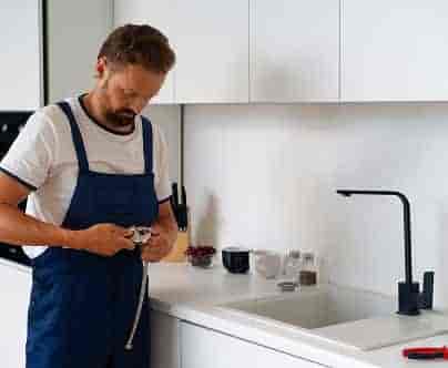 We are offering Expert Plumbing Services - 咪咕xinjunfeng