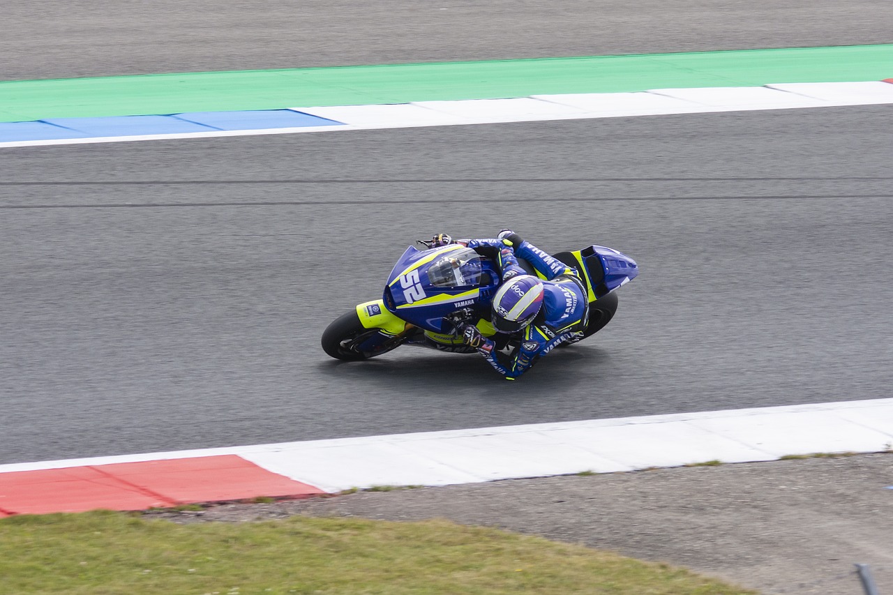 以他强大的 以他强大的